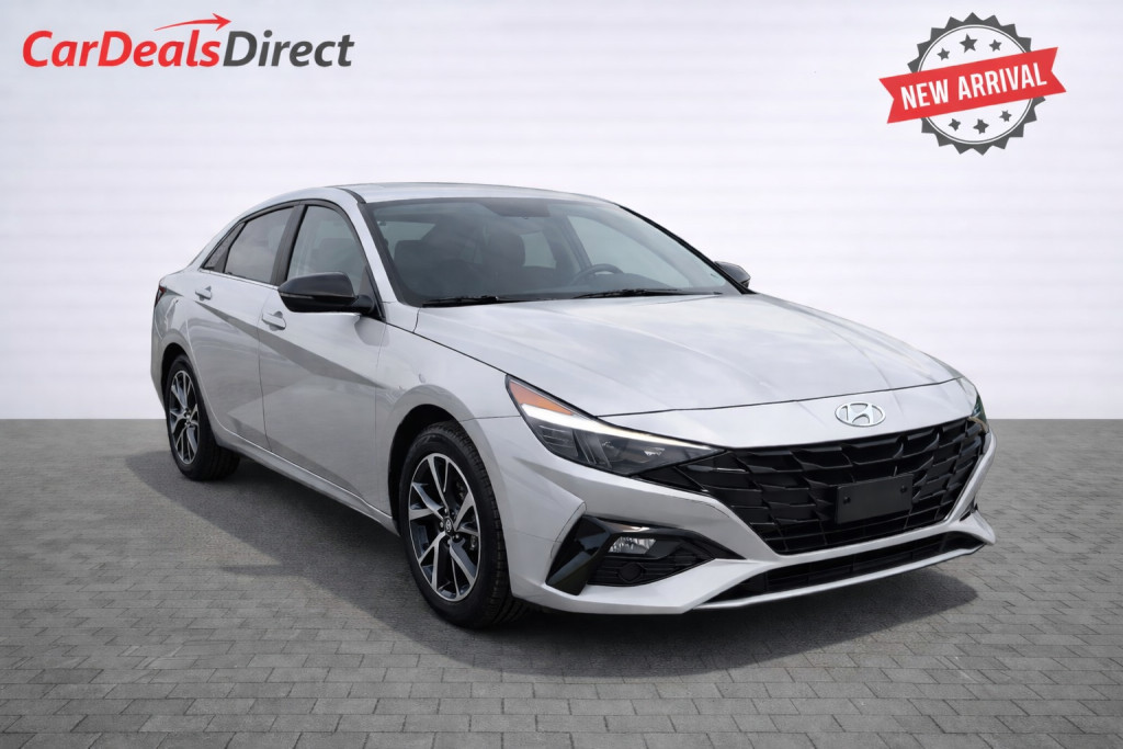 2024 Hyundai Elantra 