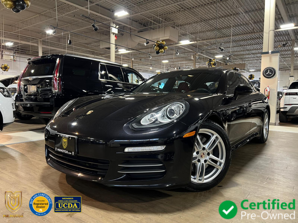 2014 Porsche Panamera 