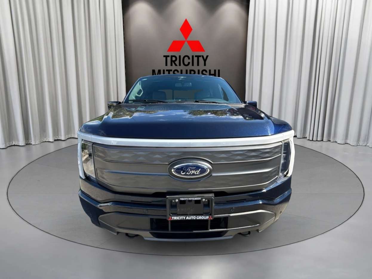 2023 Ford F 150 Lightning 