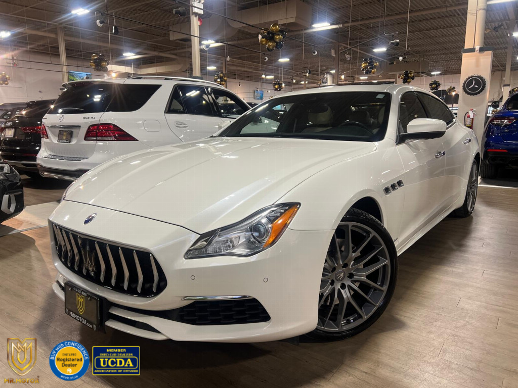 2017 Maserati Quattroporte 
