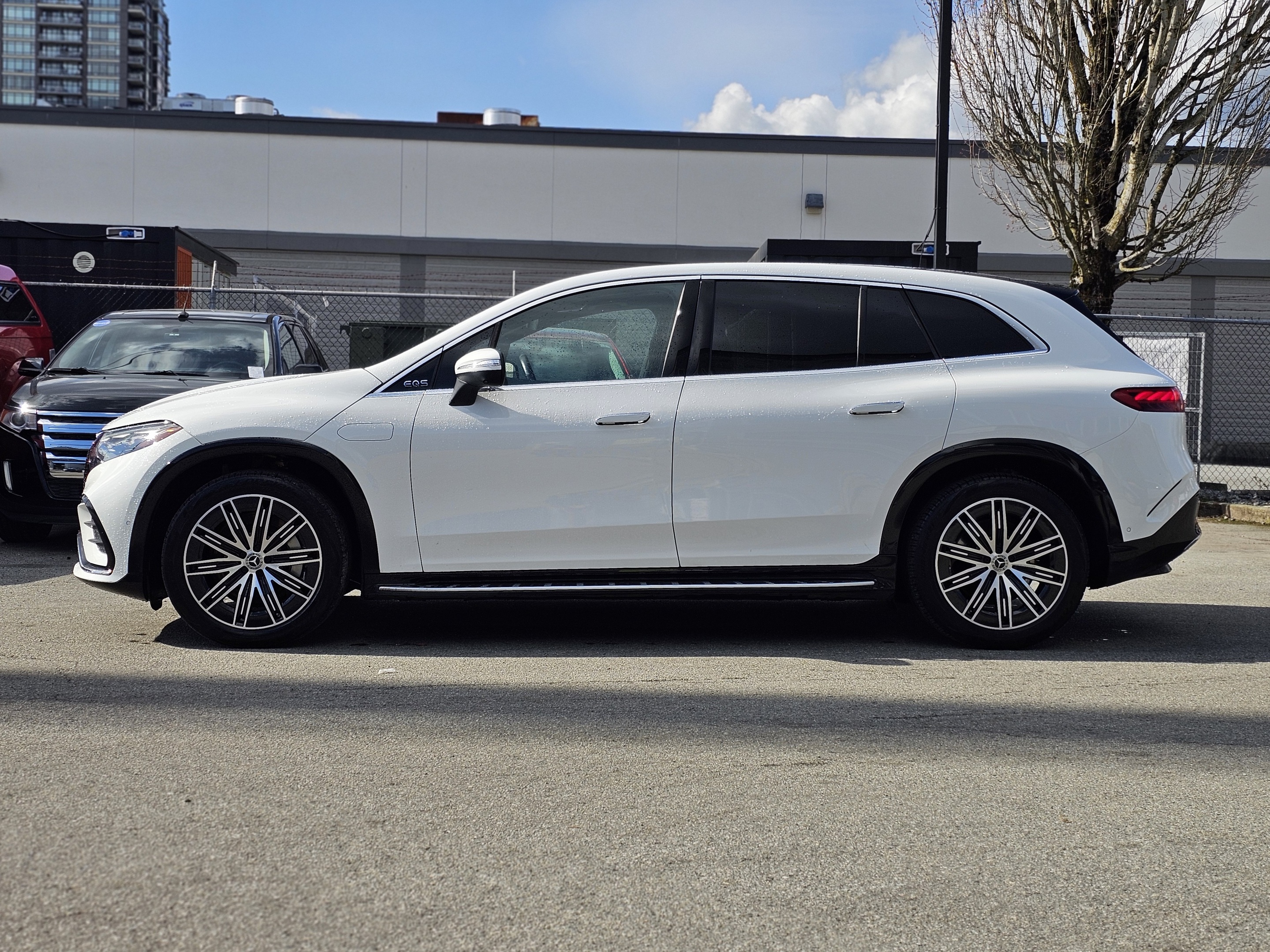 2023 Mercedes-Benz EQS 